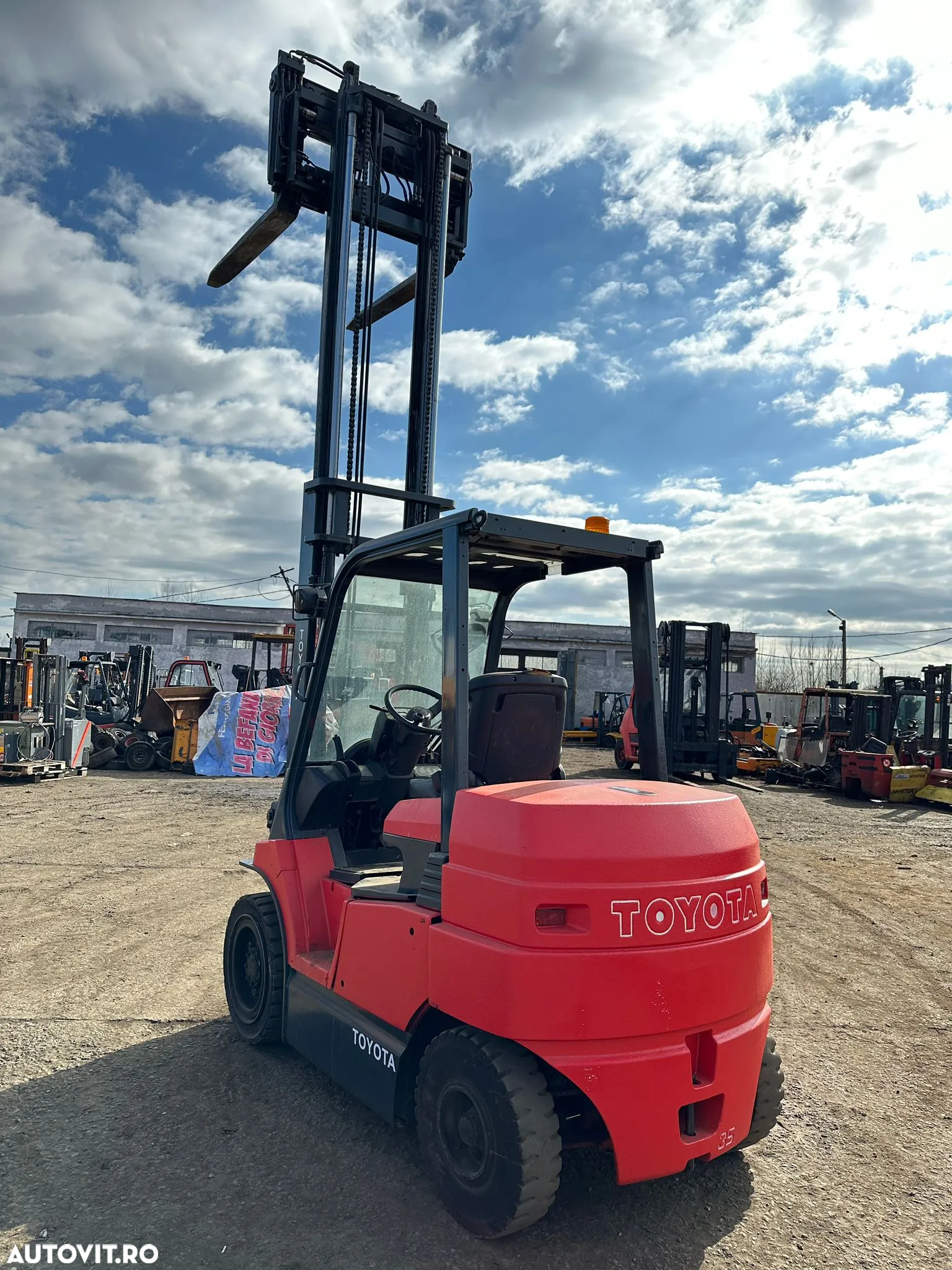 Toyota 7fbj35 - 4
