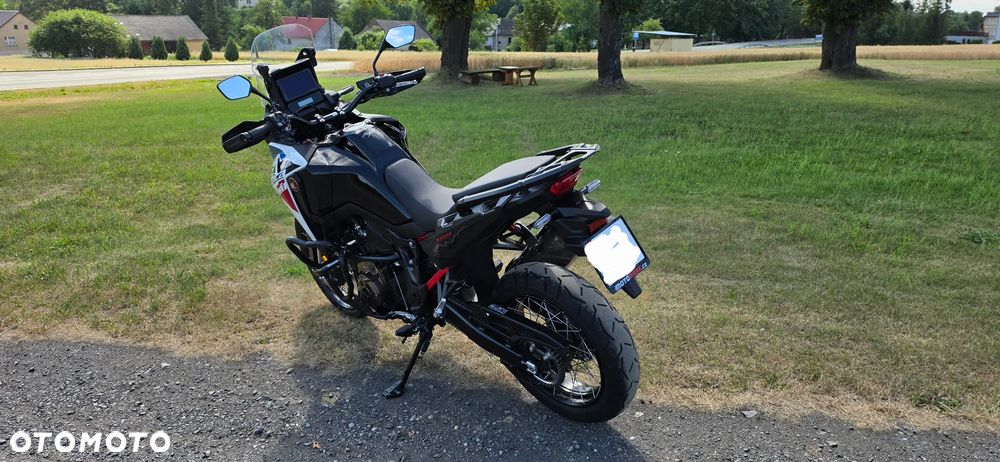 Honda CRF - 9