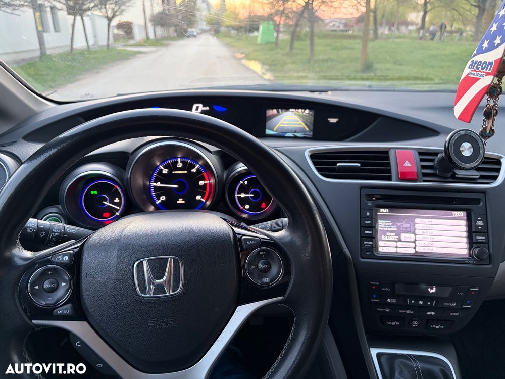 Honda Civic 1.6 i-DTEC Elegance - 12