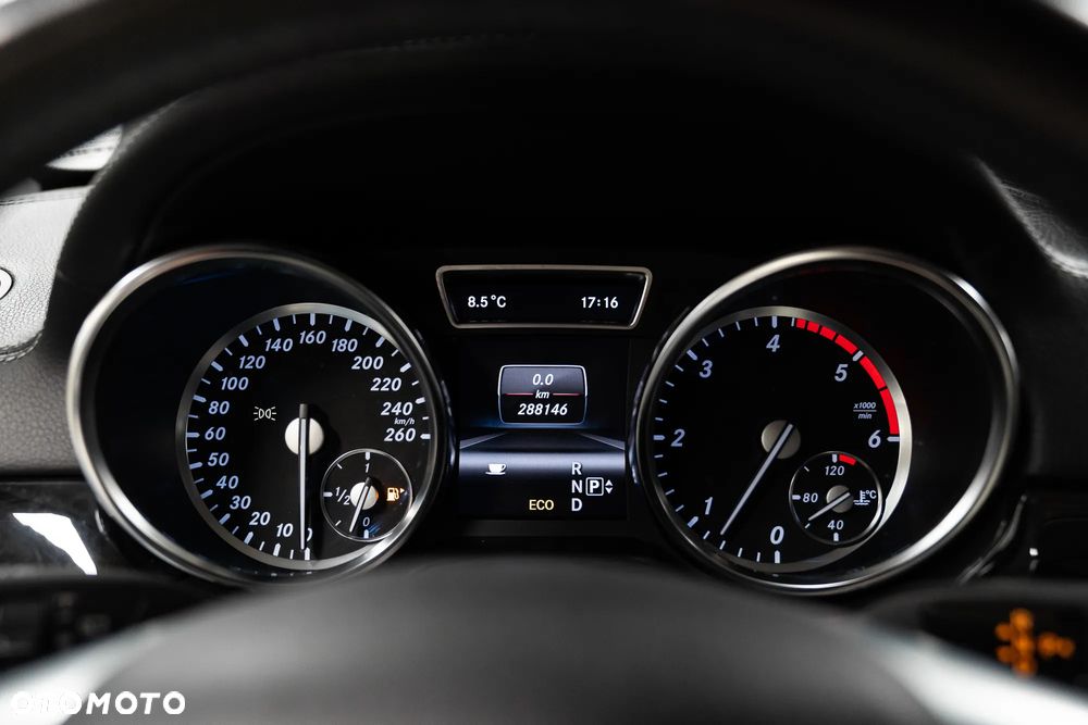 Mercedes-Benz GL 350 BlueTEC 4Matic 7G-TRONIC - 22