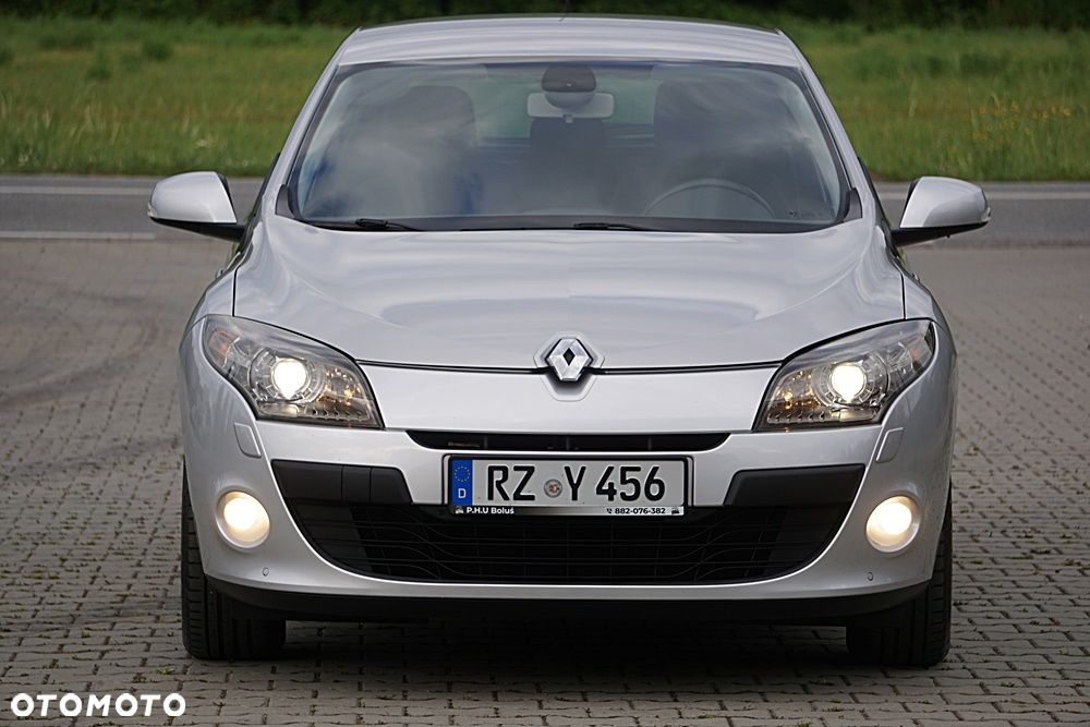 Renault Megane 1.6 16V Generation - 11
