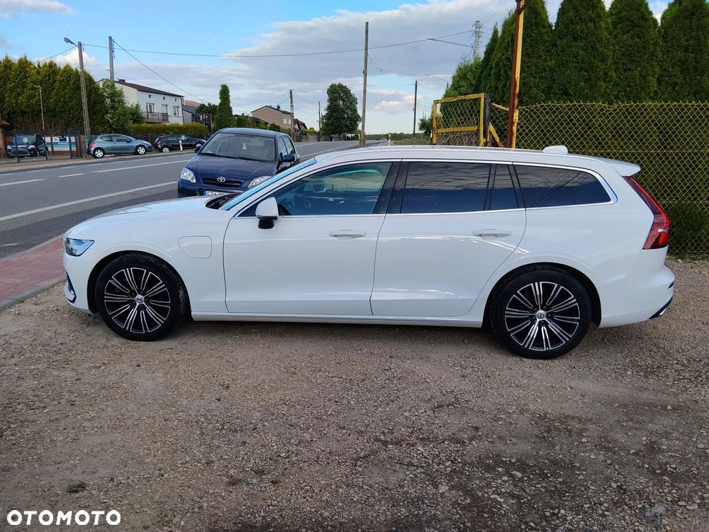 Volvo V60 T6 AWD Plug-In Hybrid Plus Dark - 20
