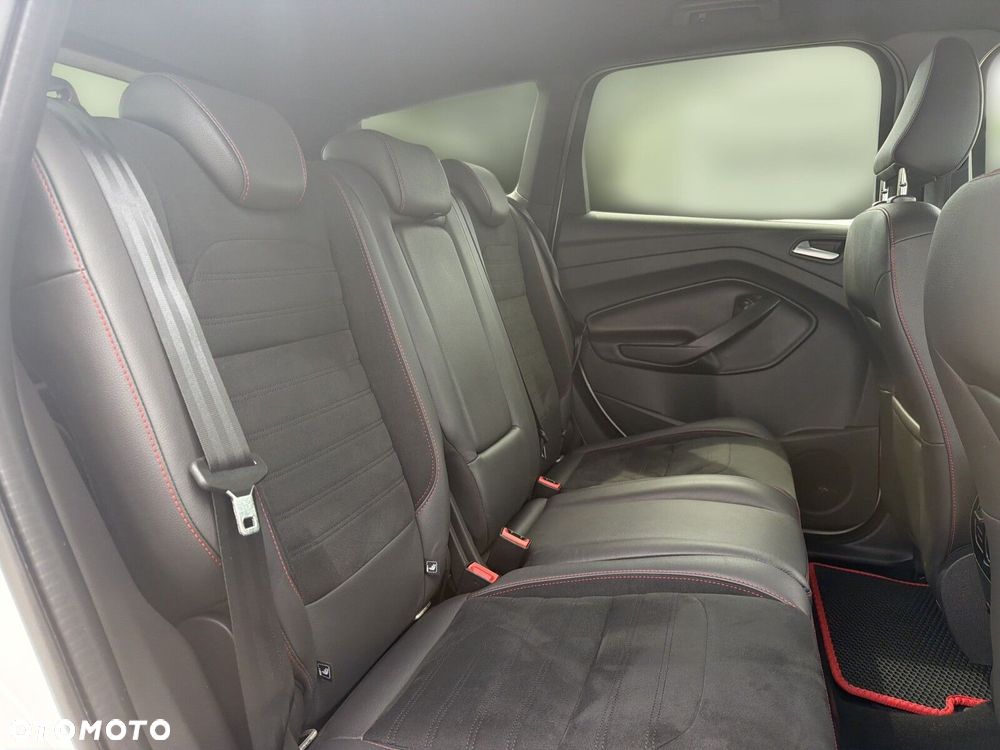 Ford Kuga - 20