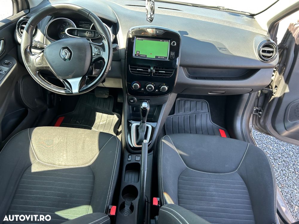 Renault Clio - 16