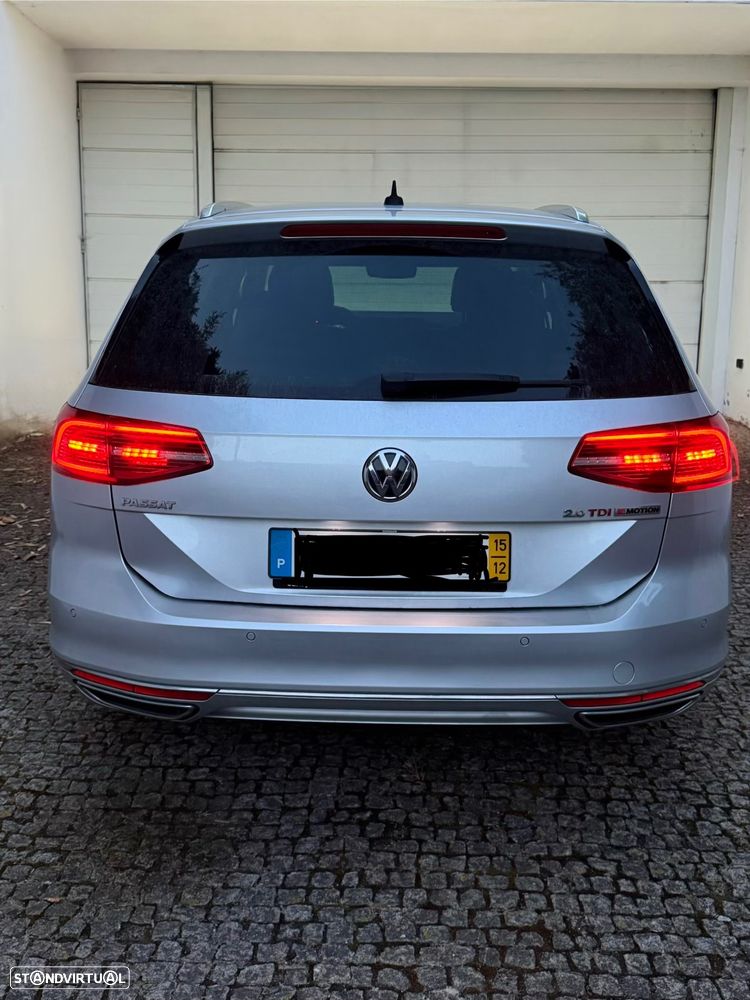 VW Passat Variant 2.0 TDI Highline DSG 4Motion - 6