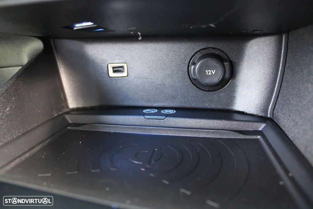 Peugeot 3008 1.5 BlueHDi Allure EAT8 - 28