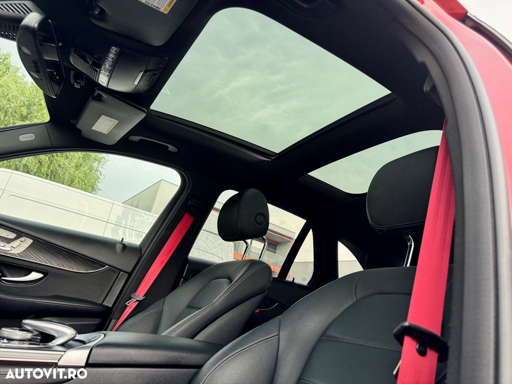 Mercedes-Benz GLC 300 4Matic 9G-TRONIC AMG Line - 16