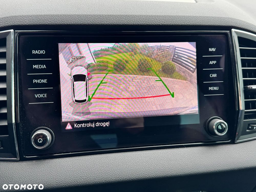 Skoda Karoq 1.6 TDI SCR DSG Style - 18