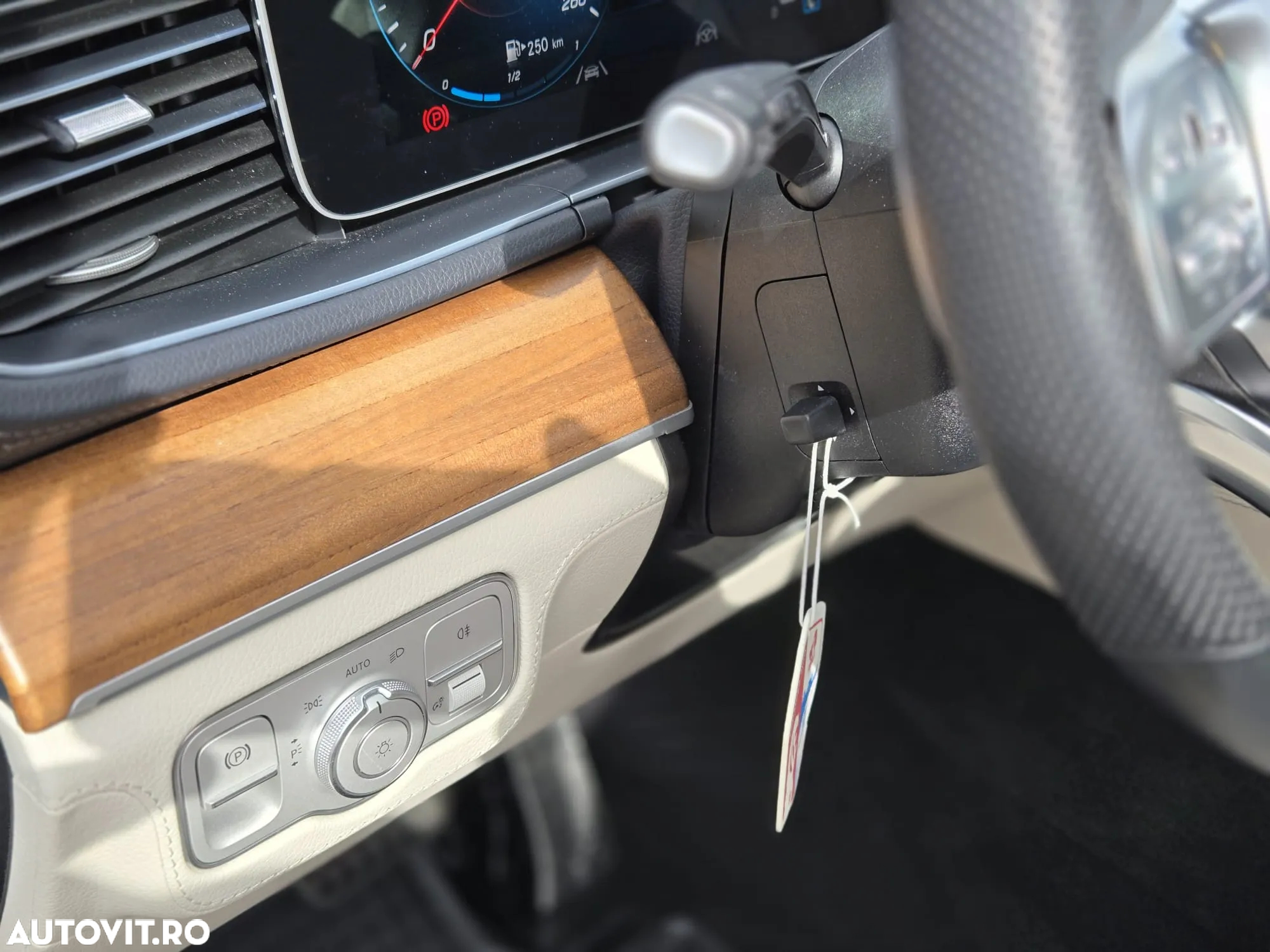 Mercedes-Benz GLS 400 d 4MATIC Aut. - 27