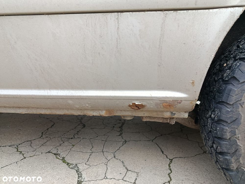 Mercedes-Benz Vito - 10