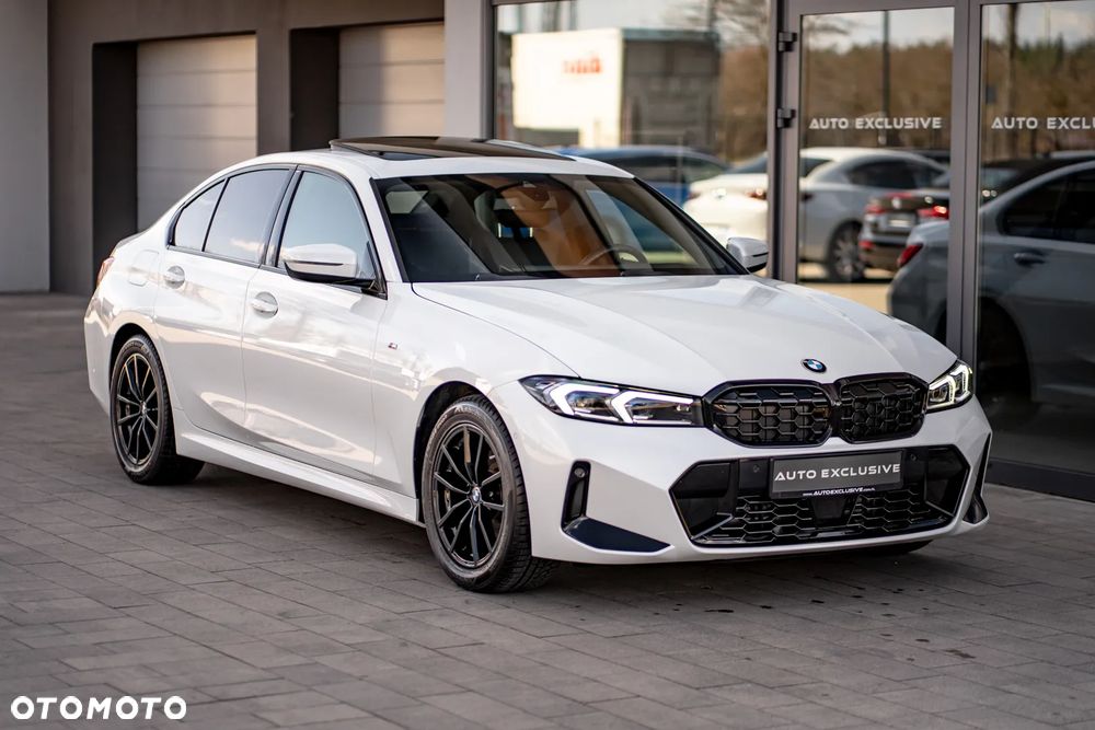 BMW Seria 3 320i xDrive Edition M Sport Shadow - 19