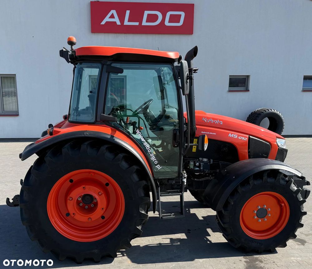 Kubota M5-092 - 6