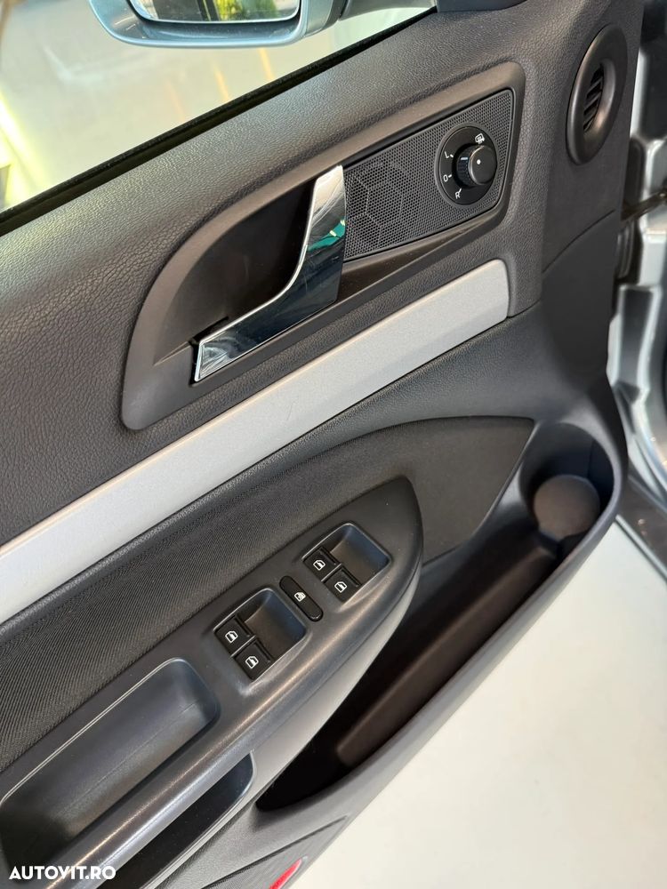 Skoda Octavia Combi 1.4 TSI FAMILY - 23