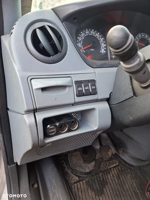 Iveco DAILY35S14 - 19