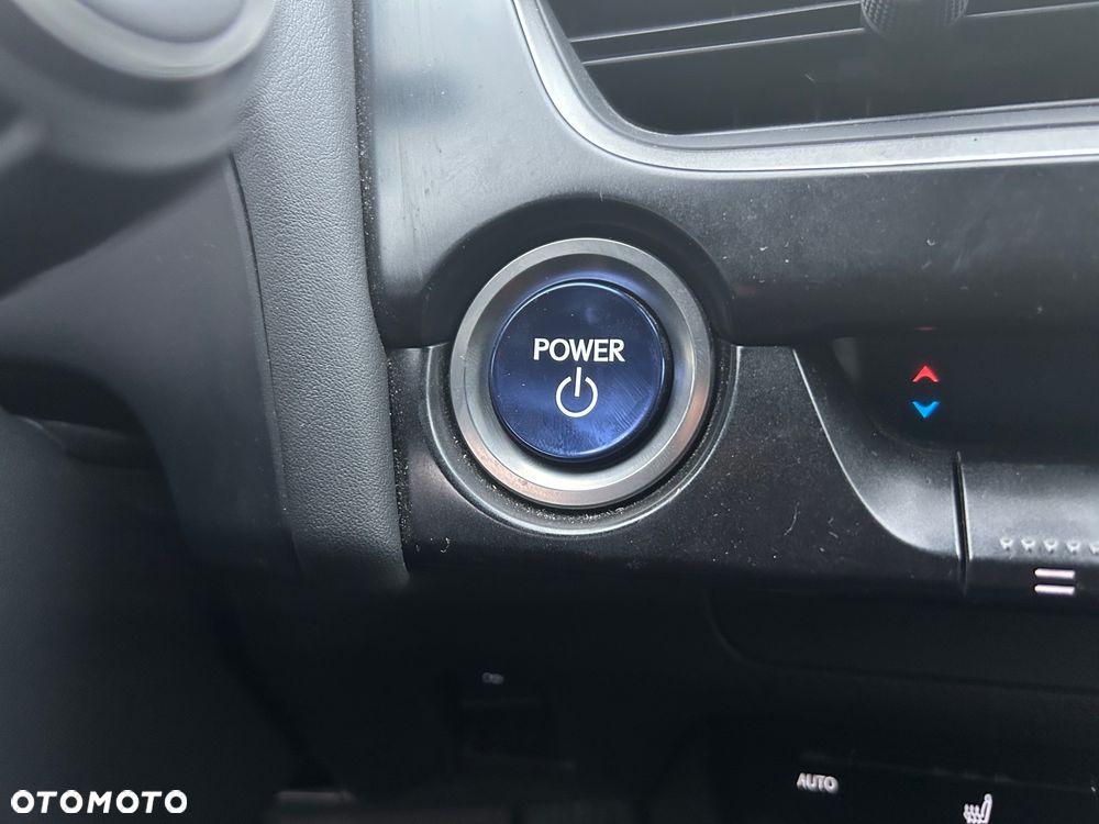 Lexus UX 250h GPF Business Edition 2WD - 28