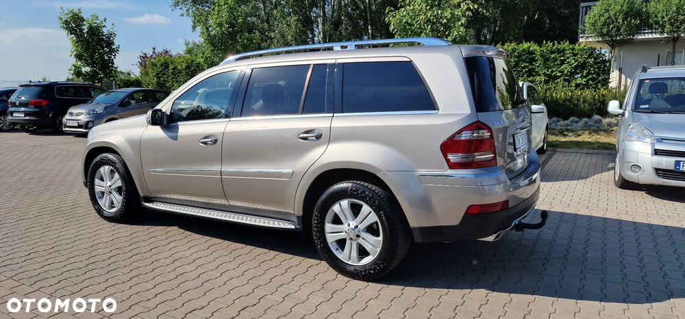 Mercedes-Benz GL 420 CDI - 13
