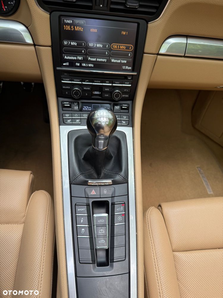 Porsche 911 Carrera S - 22