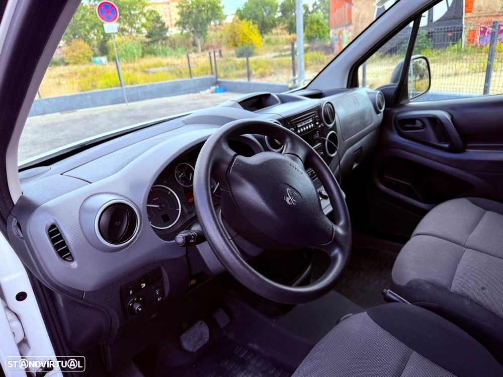 Peugeot Partner Eléctrica L1 Pro 3L - 14
