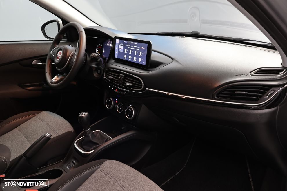 Fiat Tipo Cross 1.3 Multijet - 21