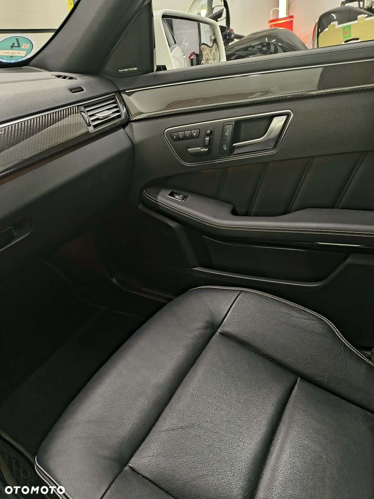 Mercedes-Benz Klasa E 350 CDI BlueEff Avantgarde - 16