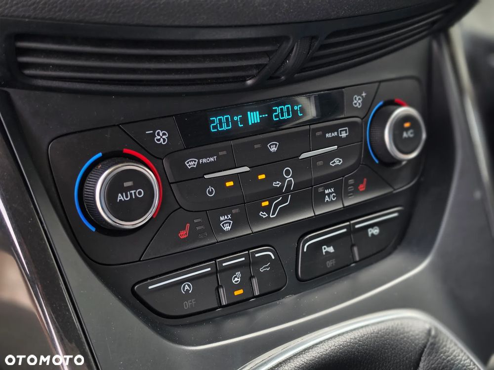 Ford Kuga - 22