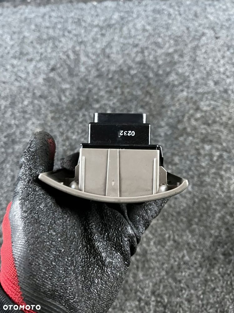przełącznik panel sterowania szyb chrysler pt cruiser I 0UK931L8AA - 8