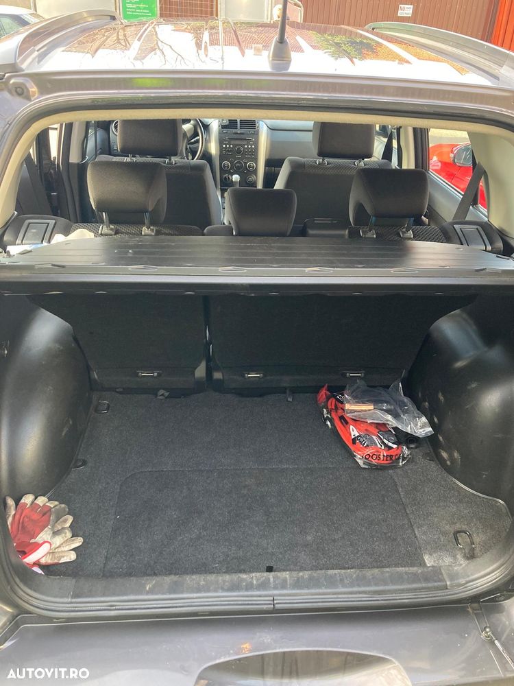 Suzuki Grand Vitara 1.9 DDiS X30 - 8