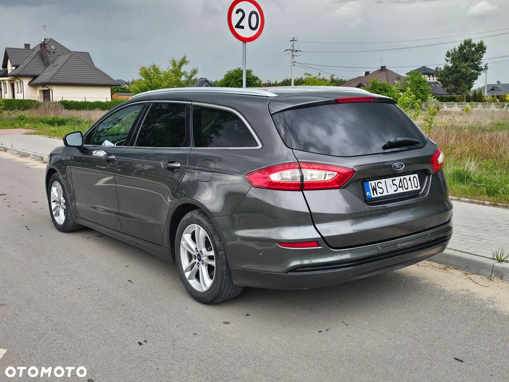 Ford Mondeo 2.0 TDCi Titanium PowerShift - 4
