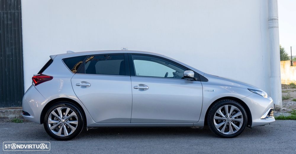 Toyota Auris 1.8 HSD Exclusive - 12