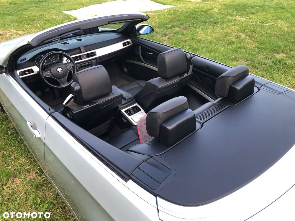 BMW Seria 3 320i - 7