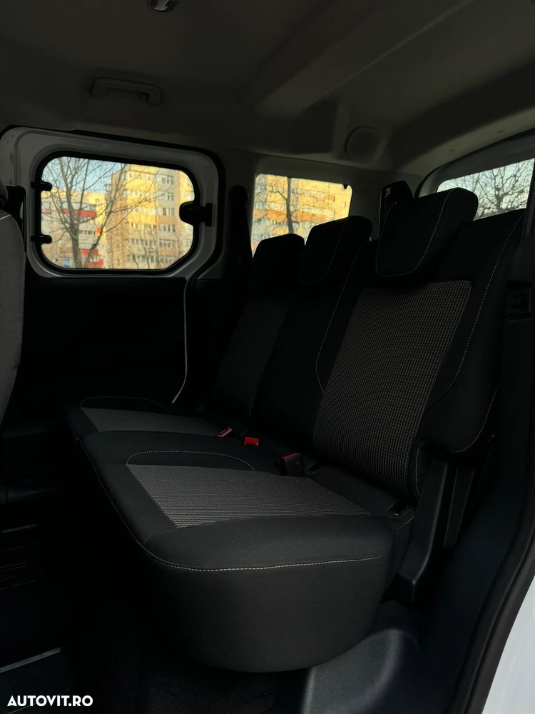 Ford Tourneo Courier 1.0 EcoBoost Trend - 16