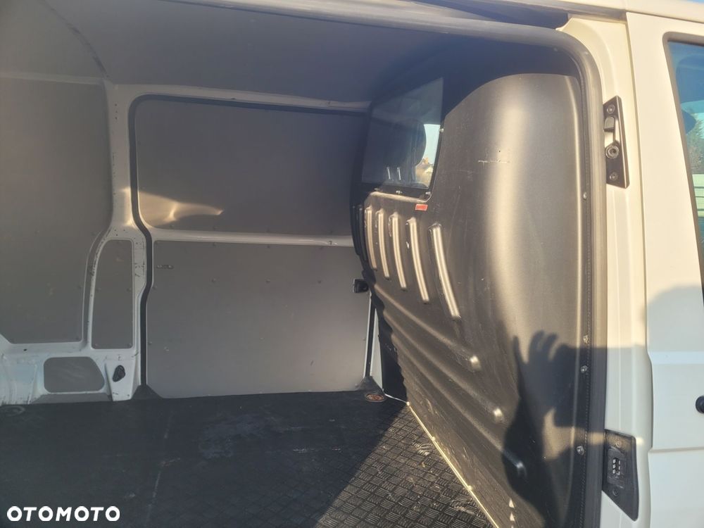 Volkswagen Transporter Długi L2 150KM 4-motion - 26