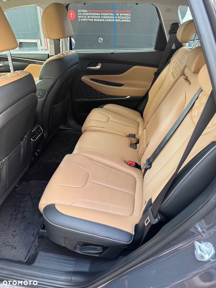Hyundai Santa Fe 1.6 T-GDI HEV Platinum 4WD - 26
