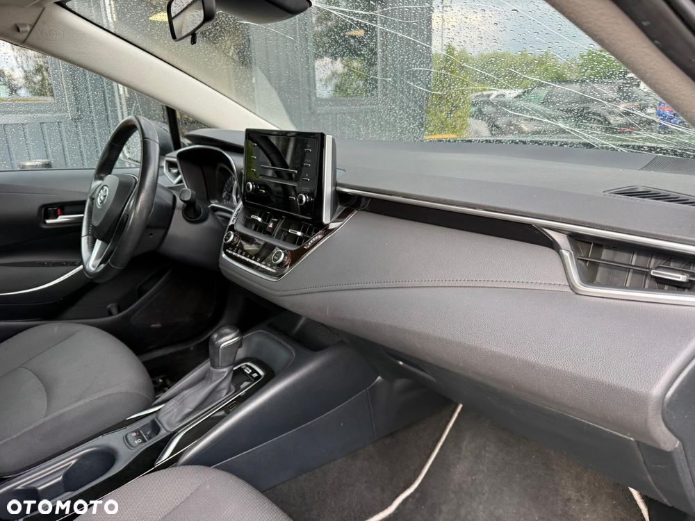 Toyota Corolla 1.8 Hybrid Active - 17