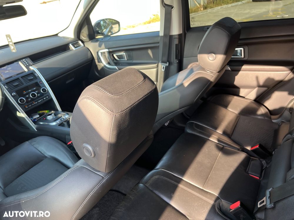 Land Rover Discovery Sport - 13