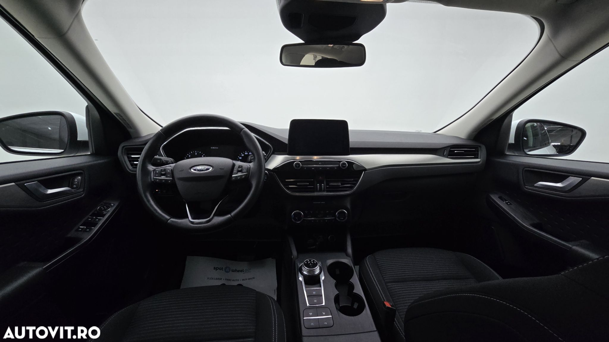 Ford Kuga - 14