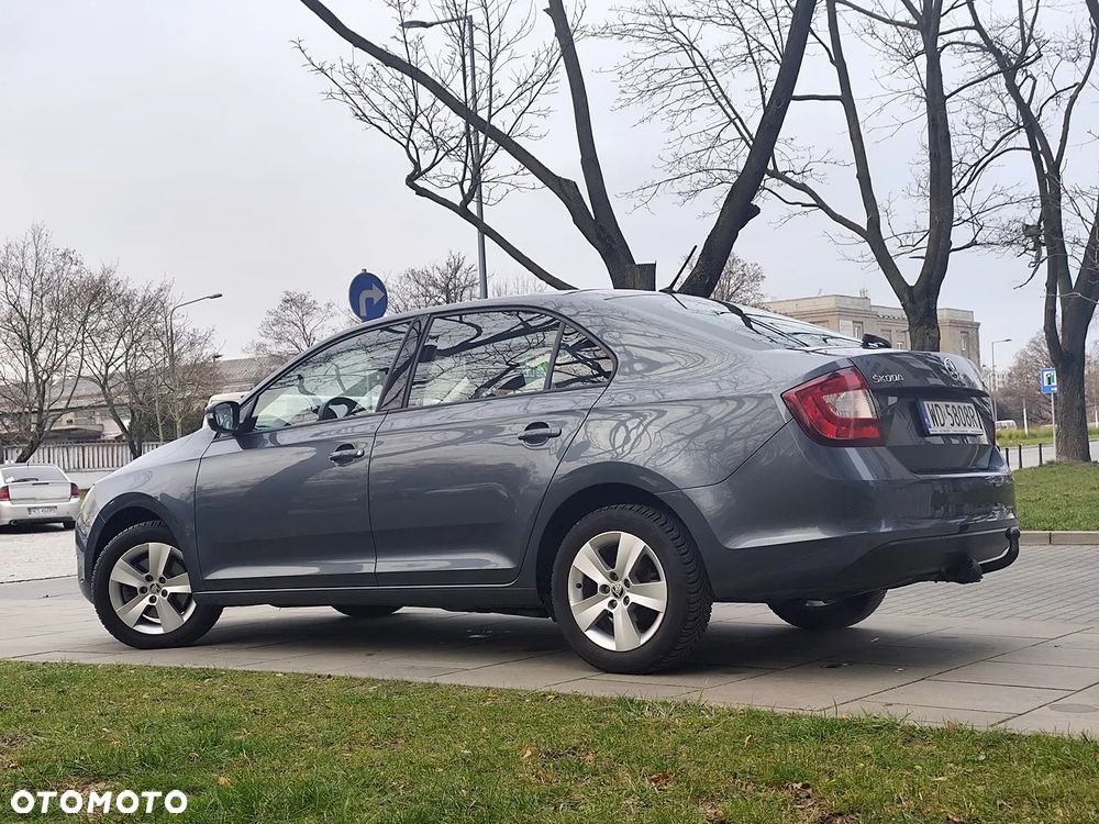 Skoda RAPID 1.0 TSI Active - 5