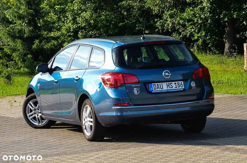 Opel Astra 1.6 Cosmo - 12