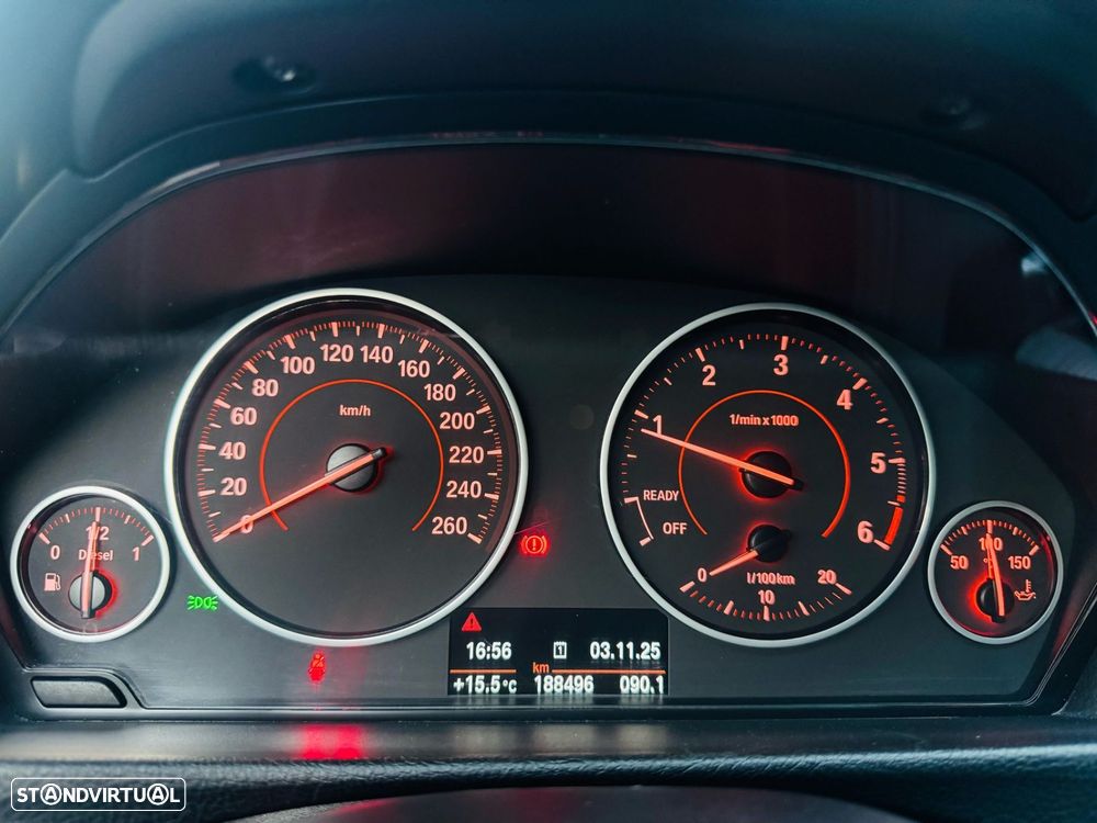 BMW 320 d Touring Pack M - 28