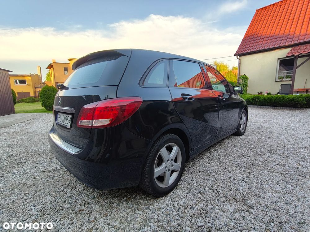 Mercedes-Benz Klasa B 200 d 7G-DCT SCORE - 5