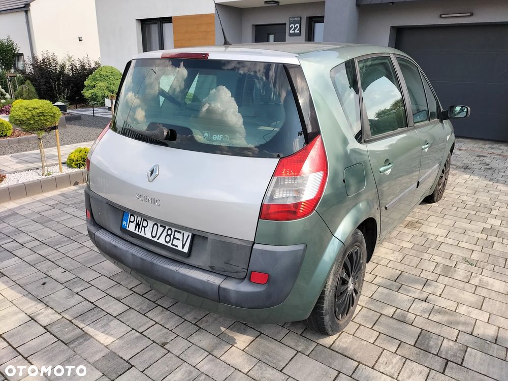 Renault Scenic 1.5 dCi Confort Authentique - 2