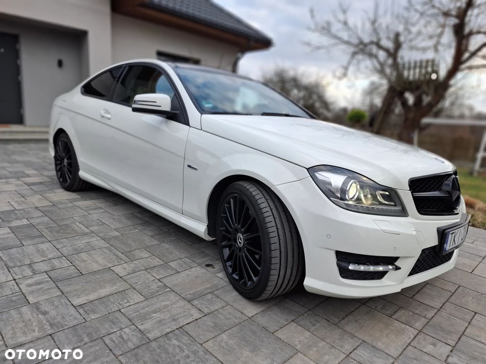Mercedes-Benz Klasa C 350 BlueEFFICIENCY 7G-TRONIC Edition 1 - 10