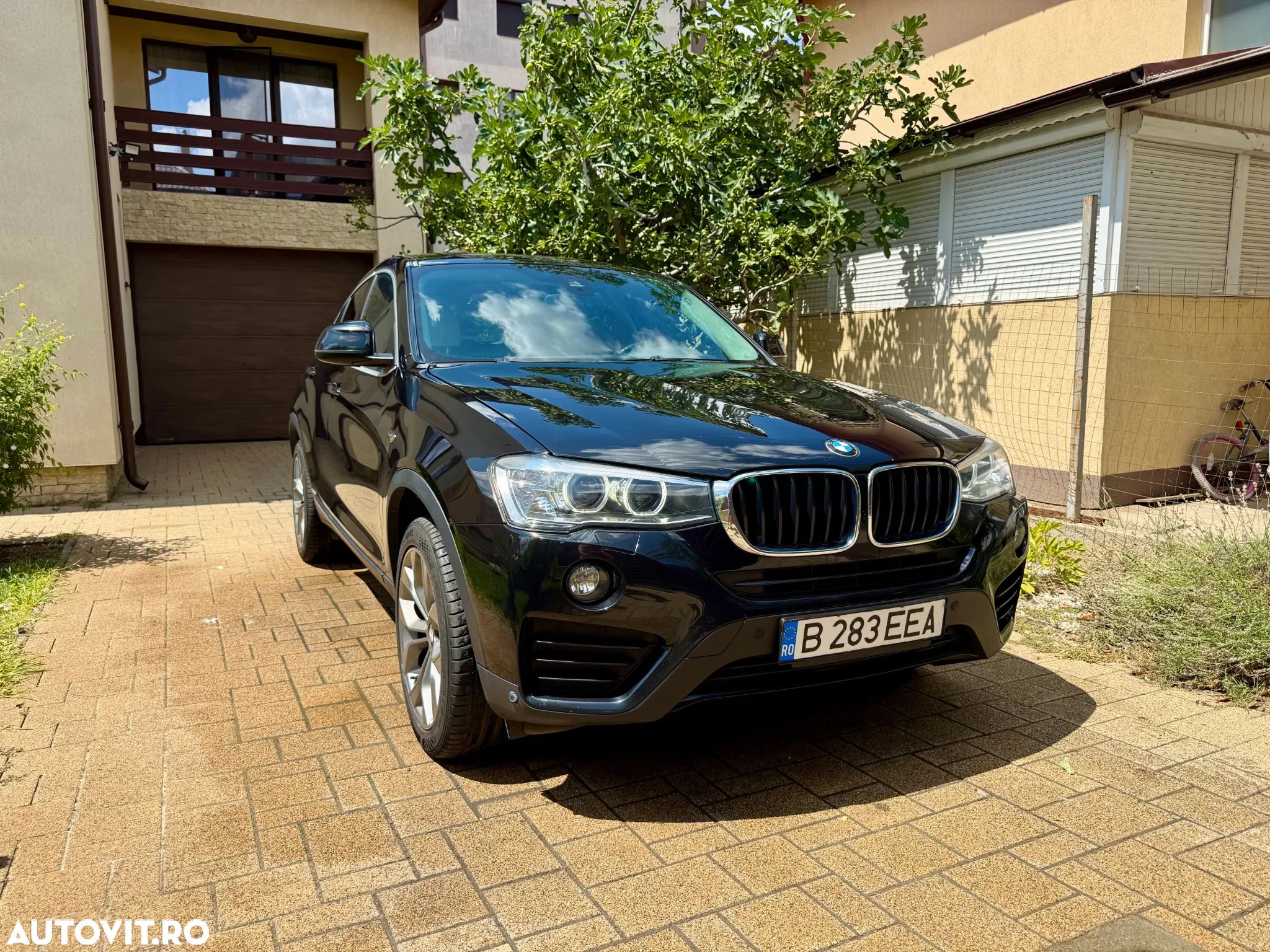 BMW X4 xDrive20d xLine - 1