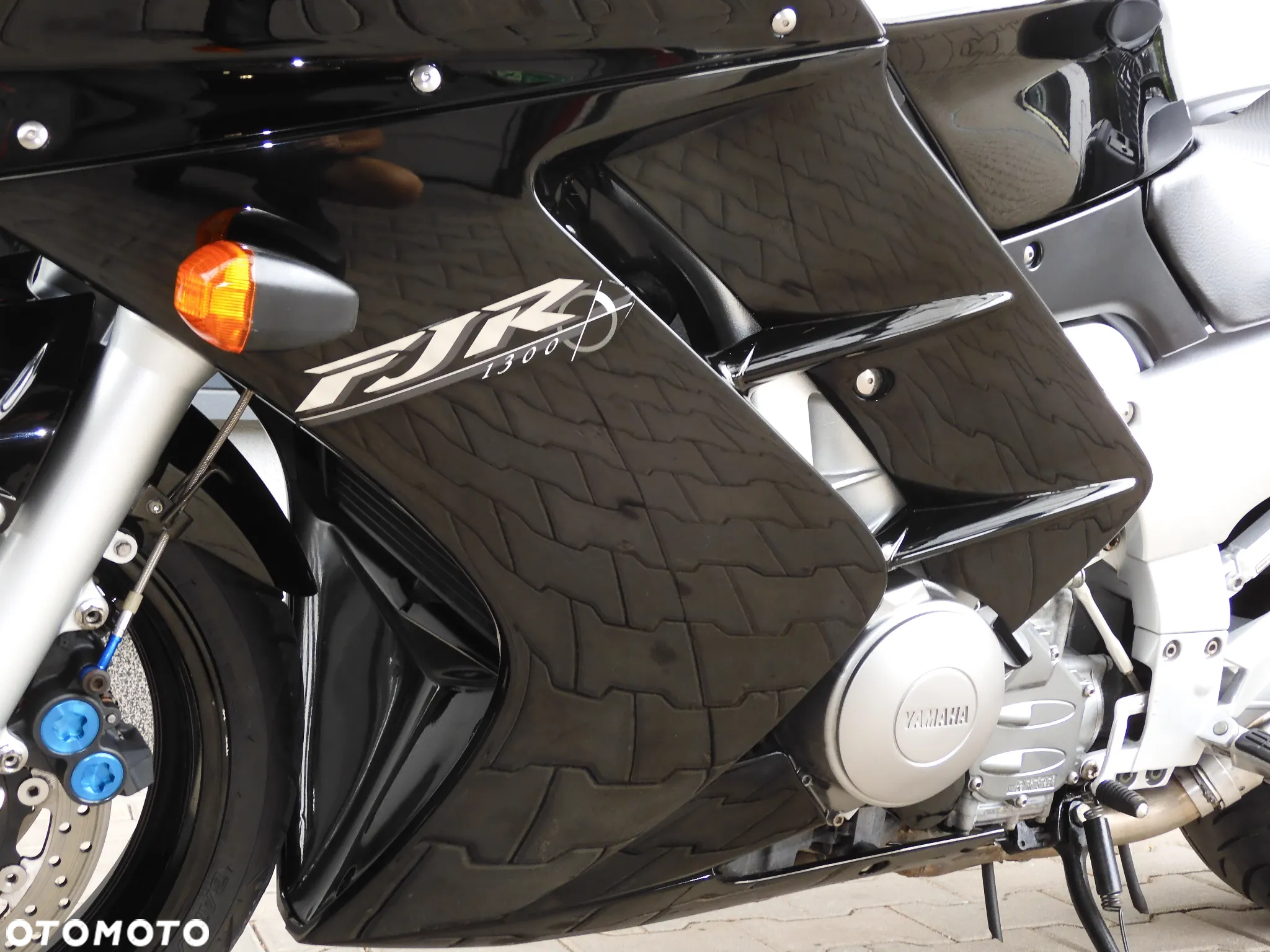 Yamaha FJR - 23