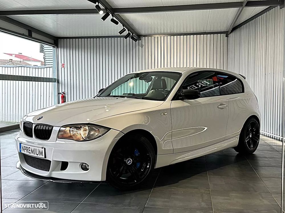 BMW 118 d Pack M - 21