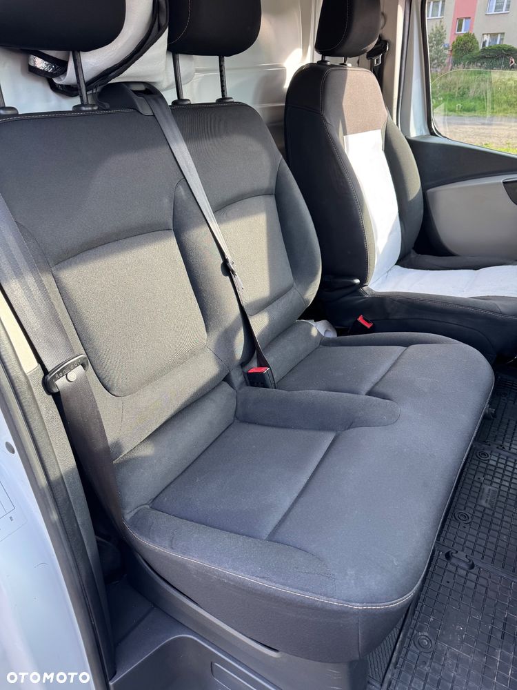 Renault Trafic - 19