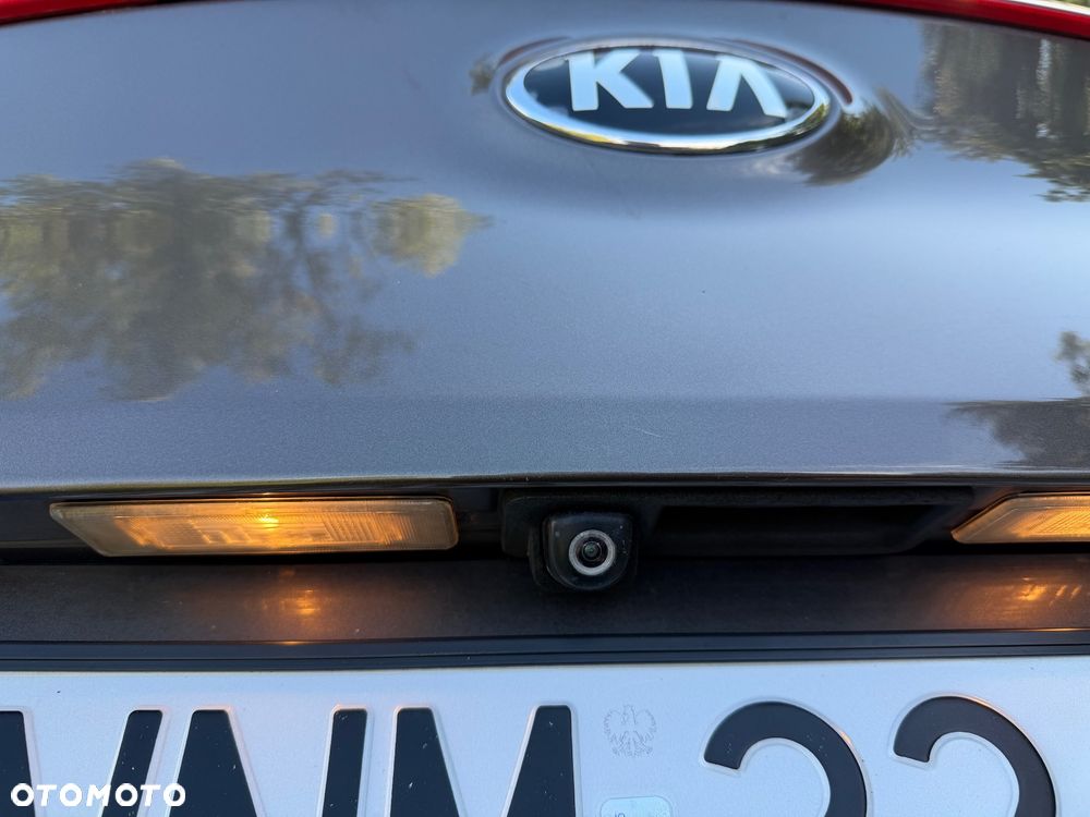 Kia Sportage 2,0 CRDI 2WD Vision - 24
