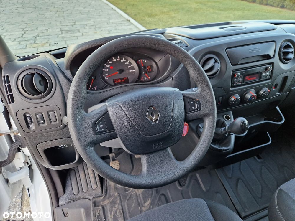 Renault Master - 15