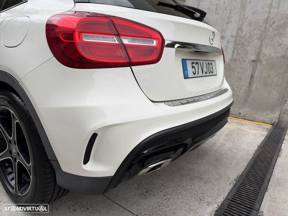 Mercedes-Benz GLA 200 CDi AMG Line - 15