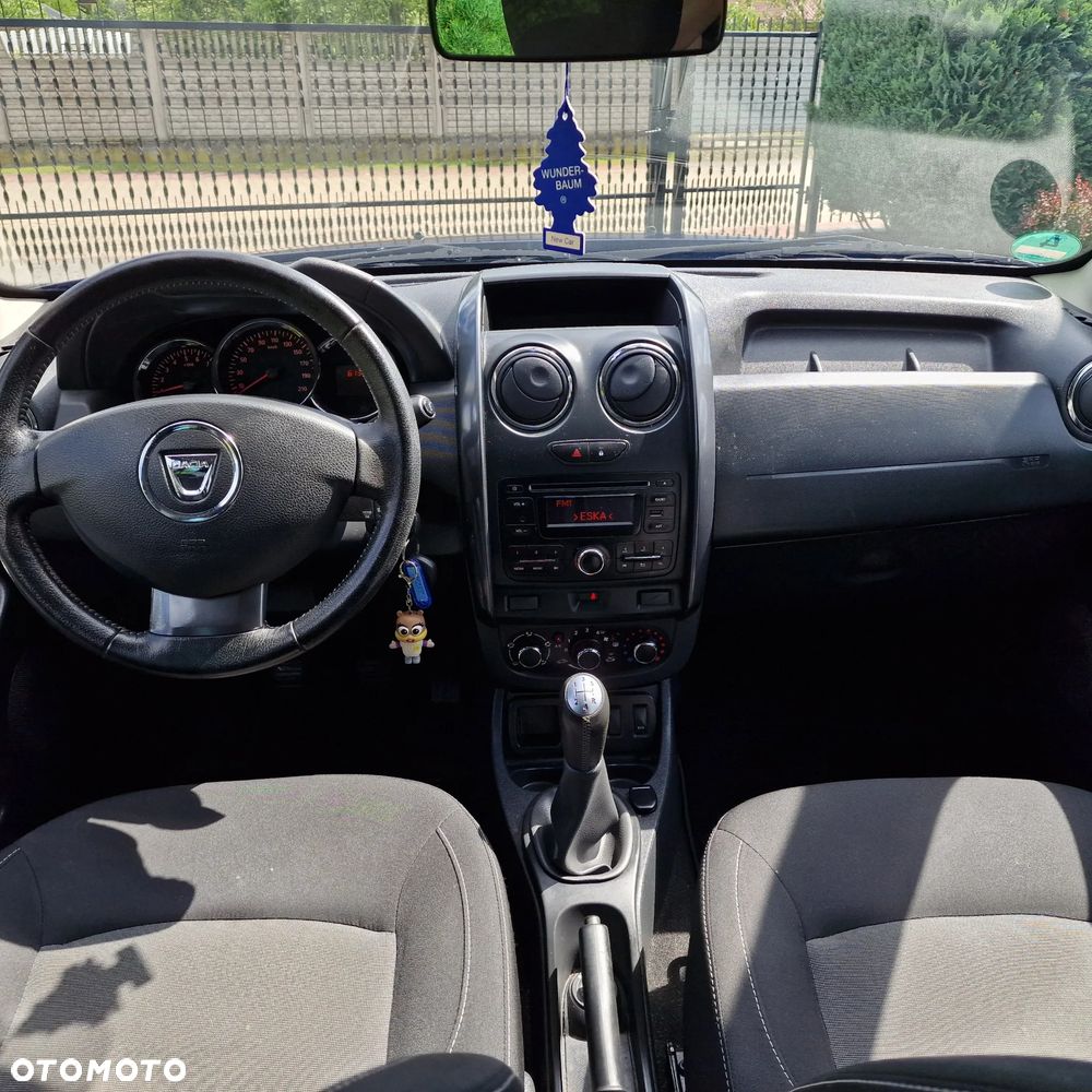 Dacia Duster 1.6 SCe Laureate S&S - 9